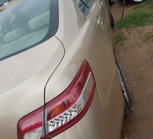 Toyota Camry 2010 full