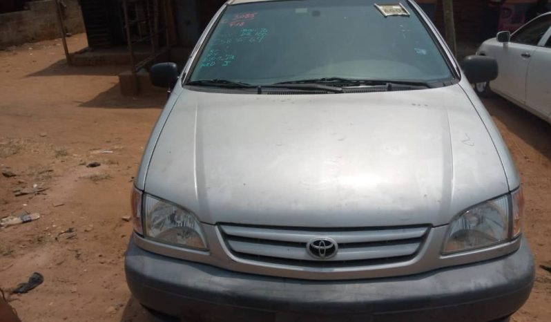 Toyota Sienna series 2008 full