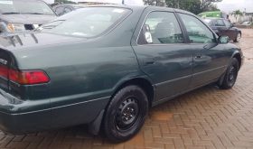 Toyota Camry2000
