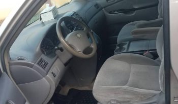 Toyota Sienna 2009 full