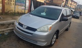 Toyota Sienna 2009