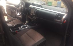 Toyota Hilux SR5 black 2018