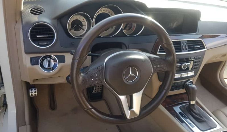 Mercedes-Benz C300 2012 White full