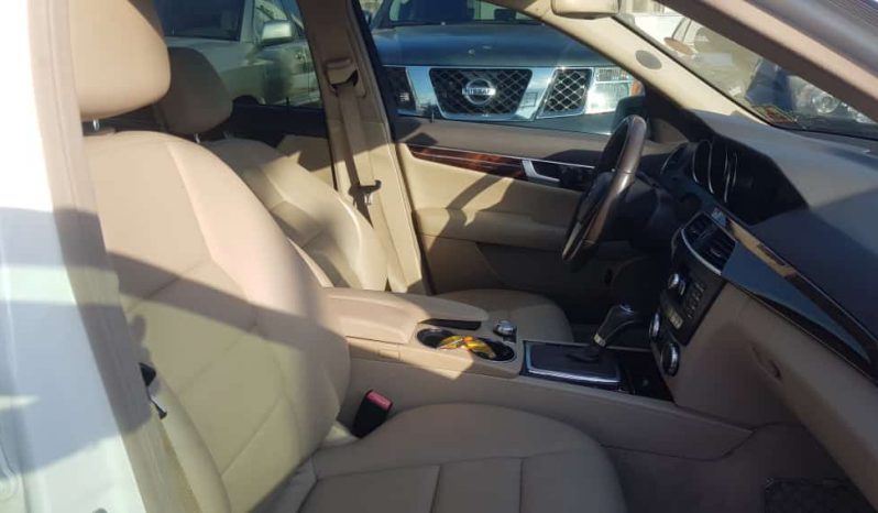 Mercedes-Benz C300 2012 White full