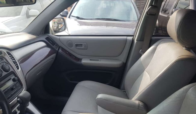 Toyota Highlander 2004 Silver full