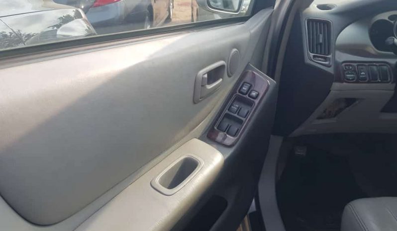 Toyota Highlander 2004 Silver full