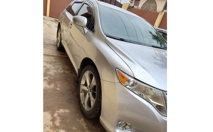 Toyota Camry 2010 Model full