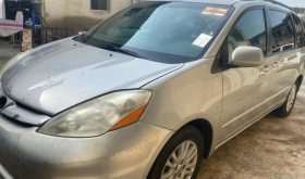 TOYOTA SIENNA 2008_PATS003